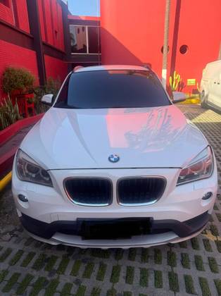 BMW X1 2.0 16V TURBO ACTIVEFLEX SDRIVE20I 4P AUTOMÁTICO BMW X1 2.0 16V TURBO ACTIVEFLEX SDRIVE20I 4P AUTOMÁTICO